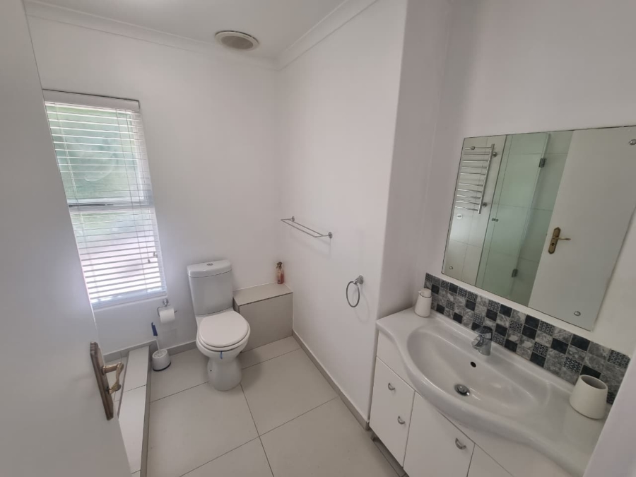 To Let 2 Bedroom Property for Rent in Claremont Western Cape